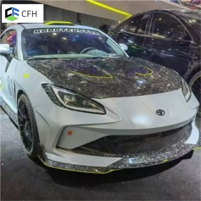 Autoteile aus Kohlefaser